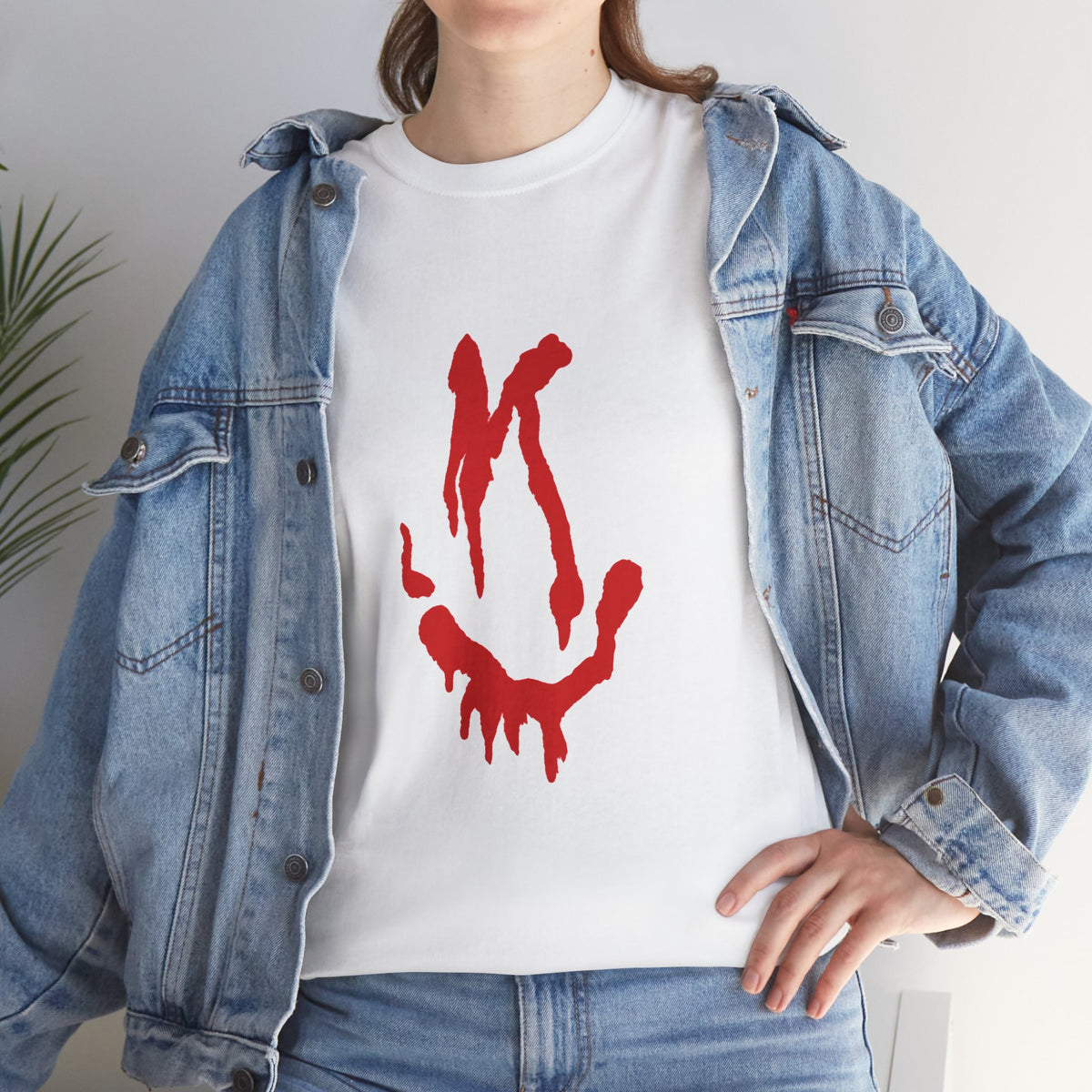 SMILE Graphic Tee — Ginny — Same Moon Sisters product image